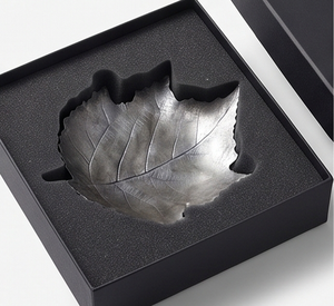 Elegant Leaf Shape Food Serving Platter For Wedding Hotel Restaurant Home Stylish Tabletop Accent - Product Image 6