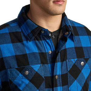 Chaqueta con Capucha de Diseño Moderno para Hombre, de Franela a Cuadros con Forro de Piel Sintética Sherpa, con Botones, Estilo Vintage, Gruesa, Elegante, con Parches de Camuflaje - Product Image 4