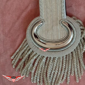 Epaulette de hombro ceremonial antiguo bordado a mano con flecos de hilo plateado, personalizado, con diseño de luna, lujoso y ecológico - Product Image 3