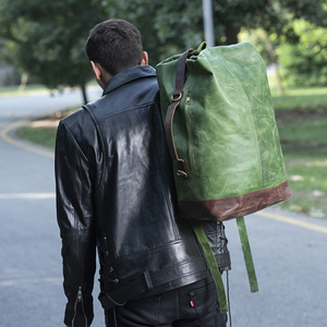 Bolsa de Viaje Vintage de Cuero Verde con Asa, Diseño Duradero - Bolsa de Viaje Multifuncional de Cuero - Product Image 3