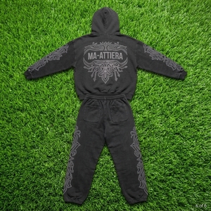 Conjunto de Sudadera con Capucha y Pantalones Jogger Personalizados con Pedrería, de Algodón Lavado y Felpa, Dos Piezas, Estilo Urbano, Venta al Por Mayor OEM - Product Image 6