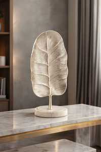 Escultura Contemporánea de Hoja de Loto en Latón, Decoración Moderna de Metal para el Hogar, Accesorios de Exhibición para Mesa de Sala de Estar, Arte Vintage - Product Image 2