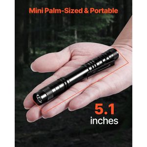 Paquete de 2 Linternas de Bolsillo de 100 Lúmenes, Resistentes al Agua IPX4, Compactas y Ligeras, con Clip, Portátiles para Uso Diario - Product Image 5