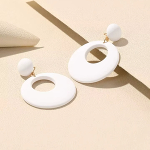 ต่างหูเรซิ่นรูปทรงเรือสไตล์ยุโรปสุดหรู งานแฮนด์เมด รูปทรงตามสั่ง สำหรับงานแต่งงาน โดดเด่นด้วยเอกลักษณ์เฉพาะภูมิภาคยุโรป - Product Image 1