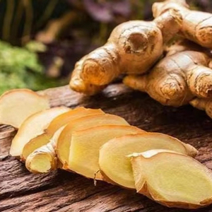 Prix d'usine, vente chaude, gingembre frais biologique de qualité supérieure en vrac, légumes frais en gros - Product Image 1