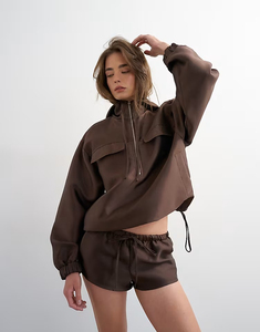 Ensemble veste et short de randonnée pour femme, coupe-vent, respirant, haute qualité, tendance, avec capuche - Product Image 4