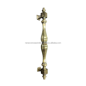 Manija de puerta de latón con acabado antiguo de lujo disponible en varios estilos y tamaños a precios asequibles de un proveedor de confianza - Product Image 1
