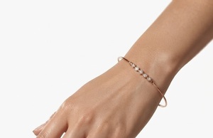 Bracelet jonc à maillons délicats en or jaune 14K avec diamants de laboratoire sertis clos, 0,15 carat au total, modèle VB-SR191 - Product Image 6