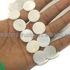 Boutons en nacre blanche à quatre trous, écologiques, à bord fin, très vendus, pour vêtements, logo personnalisable, faits à la main, modernes - Product Image 4