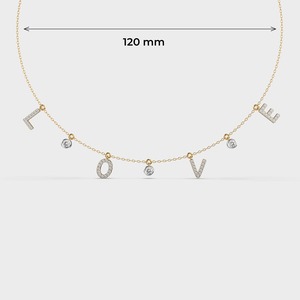 Collier en or 14 carats plaqué or avec perle d'eau douce et pendentif couronne lettre LOVE |   Collier de luxe avec initiales LOVE |   Collier de mariage en or délicat - Product Image 1