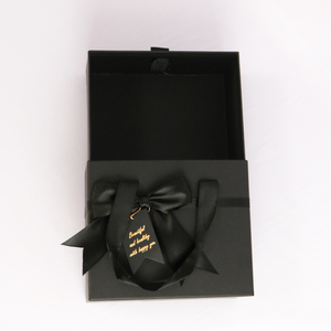 Luxury Rigid Folding Magnetic Gift Box <b>for</b> Gift <b>Pack</b> Custom Logo Premium Luxury Collapsible Box with <b>Paper</b> Bag - Product Image 3