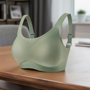 Soutien-gorge sans bretelles respirant pour femme, taille européenne et américaine, sans couture, avec coussinets amovibles – Meilleure vente - Product Image 4