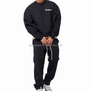 Conjunto de ropa deportiva de gimnasio de dos piezas de alta calidad para hombre, chándal para correr con bolsillo y cuello redondo, transpirable con diseño personalizado para el invierno - Product Image 6