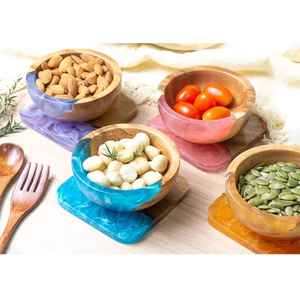 Lot de sous-verres carrés en bois d'acacia et résine avec bordure métallique pour boissons, café, thé, pour la maison ou les occasions de mariage - Product Image 1