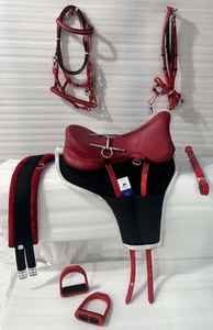 Sillín de Fibra Premium Resistente, Color Negro, Conjunto de Sillín Duradero para Saltos Ecuestres, al Mejor Precio al por Mayor - Product Image 3