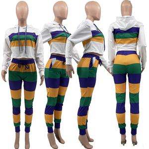 2024 nouveaux adultes mardi gras jour chemises et pantalons à manches courtes 2pc ensemble vert jaune et violet vêtements pour femmes - Product Image 1