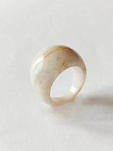 Bagues en résine artisanales pour femmes, bijoux fantaisie colorés et tendance pour tenues quotidiennes, fêtes, mariages, festivals - Product Image 3