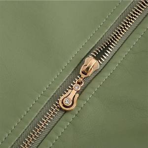 Veste en similicuir pour femmes de qualité supérieure, design élégant, couleur unie, écologique, respirante, faible MOQ, best-seller, vêtements d'hiver - Product Image 5