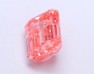Diamant rose vif fantaisie taille émeraude de 2,05 carats, CVD, clarté VS1, polissage excellent, pierre cultivée en laboratoire, pour bijoux sur mesure - Product Image 4