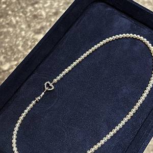 Collar de Perlas de Agua Dulce Naturales de Lujo Ligero para Mujer, Estilo Nicho 2025, con Cadena para Clavícula - Product Image 4