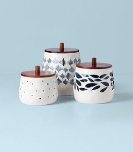 Ensemble de pots en céramique artisanale avec couvercle en bois, motif peint à la main, bocaux de rangement hermétiques, collection élégante pour la décoration du comptoir de cuisine - Product Image 3