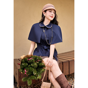 Blusa Elegante para Mujer con Cuello Peter Pan y Cinturón de Tela a Juego, Estilo Casual para Oficina, Otoño-Invierno, DARCY, ODM OEM - Product Image 4