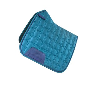 Tapis de selle en fibre de bambou écologique, antibactérien, rafraîchissant et respirant, avec mousse haute densité pour le confort du cheval - Product Image 2