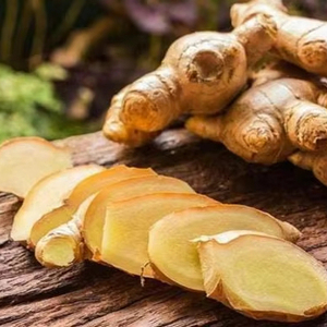 Vente Chaude : Gingembre Frais Bio en Gros de Qualité Supérieure à Prix Imbattable – Légume Frais en Vrac - Product Image 1