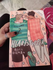 <span class=keywords><strong>Heartstopper</strong></span> Volumen Dos de Alice Oseman, libro de bolsillo, éxito de ventas para adultos - Product Image 1