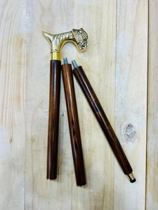 Bastón Multifuncional Hecho a Mano de Madera de Palisandro con Empuñadura de Cabeza de Tigre de Latón de Uttarakand - Product Image 2