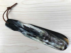 Calzador de Cuerno de Búfalo Natural Ecológico Hecho a Mano con Grabado Personalizado y Mango Corto, Regalo para Hombres y Mujeres - Product Image 5