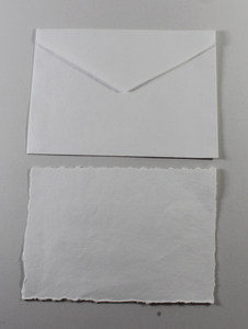 Carte de bordure LED 250 g/m² avec enveloppe assortie en papier recyclé fait main - Product Image 3