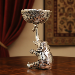 Handmade Vintage Metal <b>Elephant</b> <b>Candle</b> <b>Holder</b> Carved Bowl Stand Decorative Centerpiece Figurine For Home Decor Table Top - Product Image 4