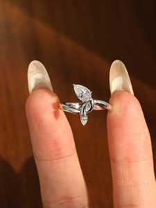 Anillo Moderno con Banda Trenzada Única, Moissanita Corte Pera de 0.5CT, Plata 925, Joyería Fina de Promesa, Regalo para Enamorados - Product Image 2