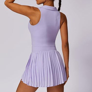 Ensemble de tennis 2 pièces pour femme : Haut court à col halter et jupe-short plissée avec short intégré et poche téléphone – Tenue de sport respirante OEM - Product Image 3