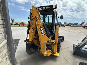 รถตักล้อยางขนาดเล็ก JCB 1CXT รุ่นคอมแพคแทร็ค  เครื่องยนต์ดีเซล สำหรับงานก่อสร้างในฟาร์ม - Product Image 3