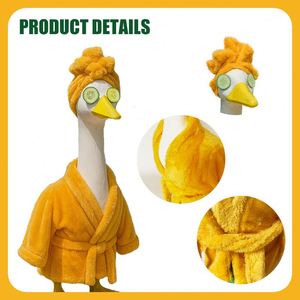 Arrival Porch Goose Ropa de Casa de Doble Cara de Forro Polar de Manga Corta, Estilo Festivo, Divertido para Halloween y Festivales, Otoño Invierno - Product Image 3