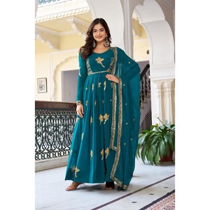 Elegante vestido de noche XL con trabajo de hilo y secuencia para fiestas y ocasiones especiales - Product Image 5