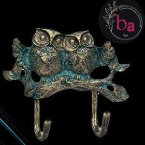 Porte-manteau mural double réglable en fonte de laiton bleu vieilli, motif hibou, fait main, écologique et durable, pour vêtements - Product Image 1