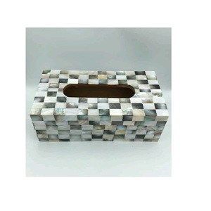 Boîte à mouchoirs rectangulaire en nacre faite à la main par ILAHI, avec incrustation de coquillages, écologique, multi-usage, design moderne - Product Image 6