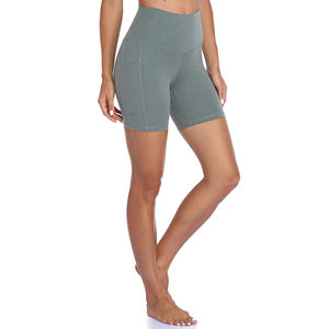 Pantalones cortos de yoga con spandex flexible para mujer - Product Image 2