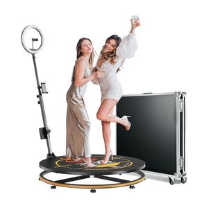 เครื่องถ่ายภาพ 360 องศา พร้อมกล่องเก็บแบบมีล้อ, รีโมทคอนโทรลผ่านแอพ และกล้องหมุนสโลว์โมชั่นอัตโนมัติ สำหรับ 2-4 คน - Product Image 1
