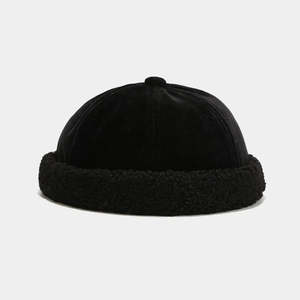 RAO CRAFT EXPORTS Gorro Docker Personalizable con Forro Sherpa, Tela de Pana de Terciopelo, Sin Visera, Gorro de Invierno con Puño Plegable, Unisex, OEM, ODM - Product Image 3