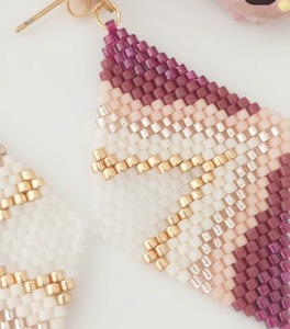 Versatile Design Beaded Earrings All Occasion Beaded Earrings Smooth Finish Beaded Earrings Wholesale Factory Beaded Earrings - Product Image 2