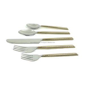 Juego de Cubiertos de Acero Inoxidable con Mangos Dorados, Diseño Moderno, Juego de Cubiertos de Lujo Estilo Americano para Bodas, Eventos y Fiestas - Product Image 1