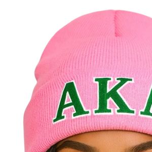Gorro Rosa AKA Beanie para Mujer, Gorro de Invierno de Punto Suave, Bordado Verde, con Puño, Cálido, Gorro Tipo Skull Cap, Accesorio Casual de Moda para Clima Frío - Product Image 4