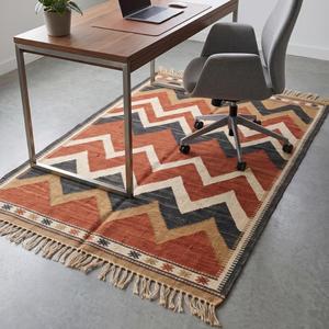 Alfombra de lana de pelo corto tejida a mano de alta demanda - Color terracota sólido, antideslizante, con base de lona de algodón y flecos - Product Image 5
