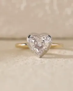 Anillo de compromiso/boda vintage de oro amarillo de 14k con diamante de corte corazón cultivado en laboratorio IGI, unisex, oro blanco fino, para aniversario o fiesta - Product Image 1