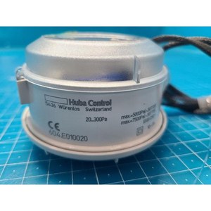 Interruptor de Presión Diferencial Huba Control Tipo 604 604.E010020, Usado, Piezas de Equipos Semiconductores Legacy - Product Image 2