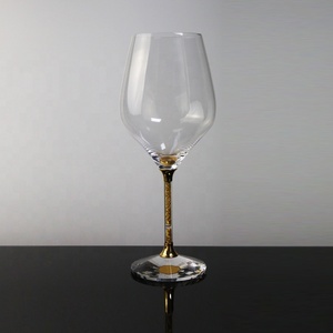 Bộ ly rượu pha lê trong suốt không chì cổ điển, chân ly đính kim cương vàng, thương hiệu SunGene, đáy lõm, sang trọng - Product Image 6